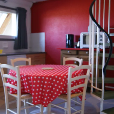 Le Piroulet Hotel